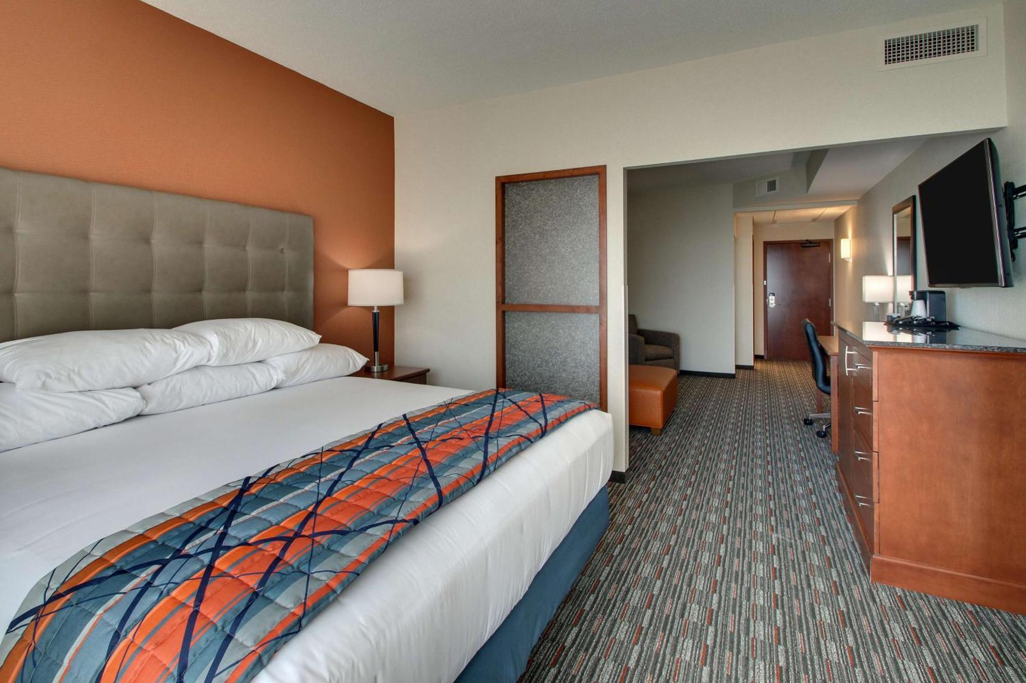 Drury Inn & Suites Iowa City Coralville Esterno foto